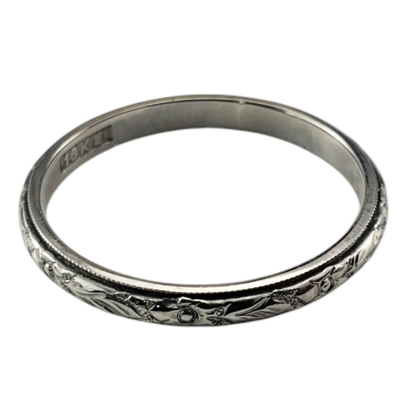 Antique 18 Karat White Gold Floral Design Thin Wedding Band Ring Size 7 #20579 - Picture 2 of 6